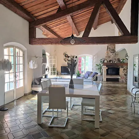 Prázdninový dům Provencale Avec Piscine Au Calme Sainte-Maxime